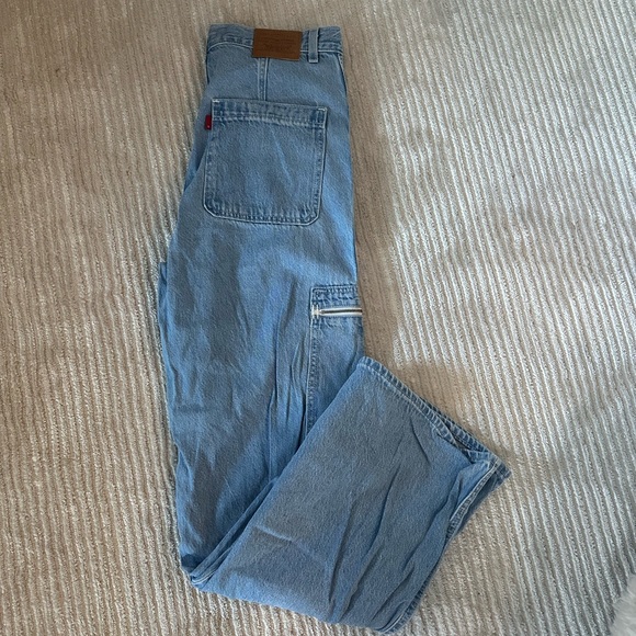 Levis cargo jeans - Picture 2 of 2